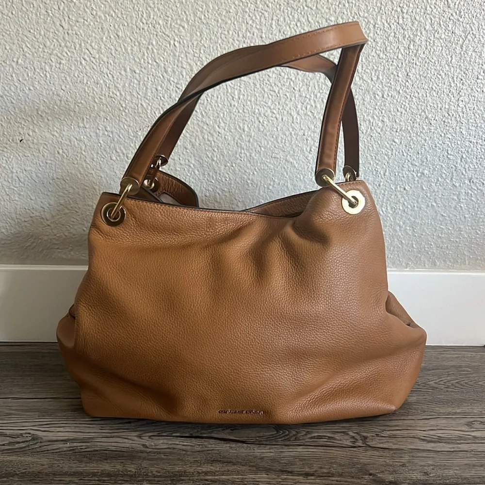 Michael Kors Purse Brown Raven Large Shoulder Bag Pebbled Leather - Picture 4 of 16